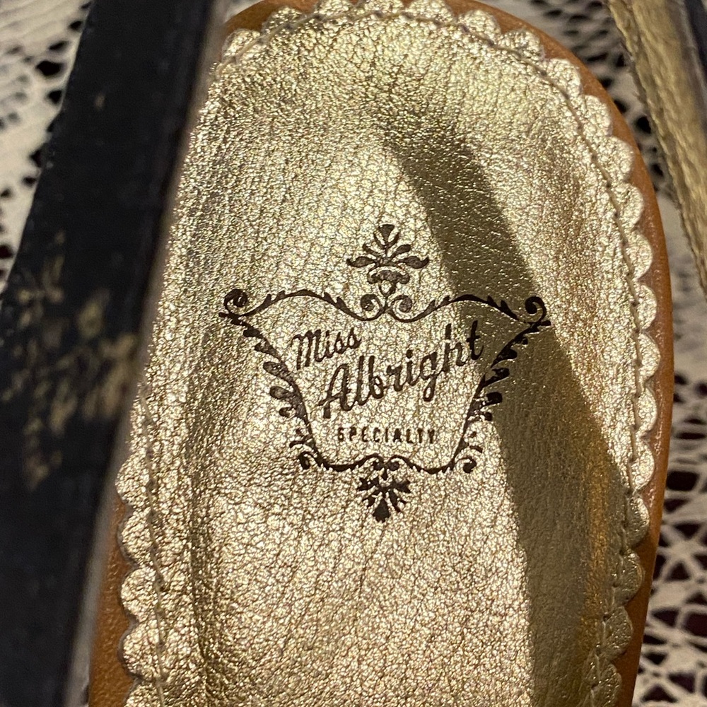 Anthropologie Slingback Heels - Navy Print and Yellow Polka Dot - Picture 4 of 9